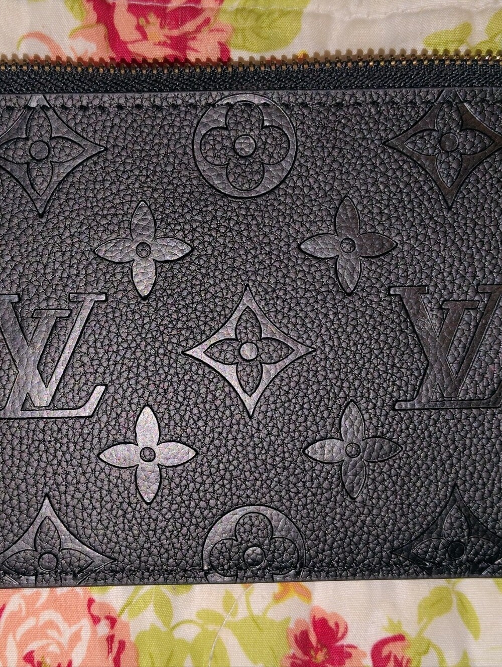 Louis Vuitton Black Embossed Monogram Chain Wallet & Pouch Set - Picture 5 of 9